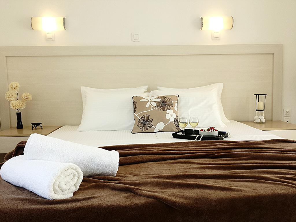 Crown Apartments Kalýves Rom bilde